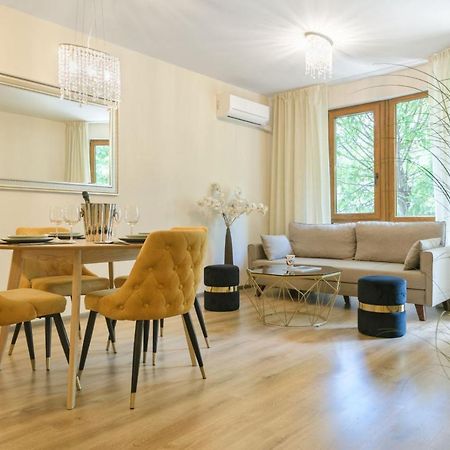 Мarelis Luxe Port Apartment Varna Exterior foto
