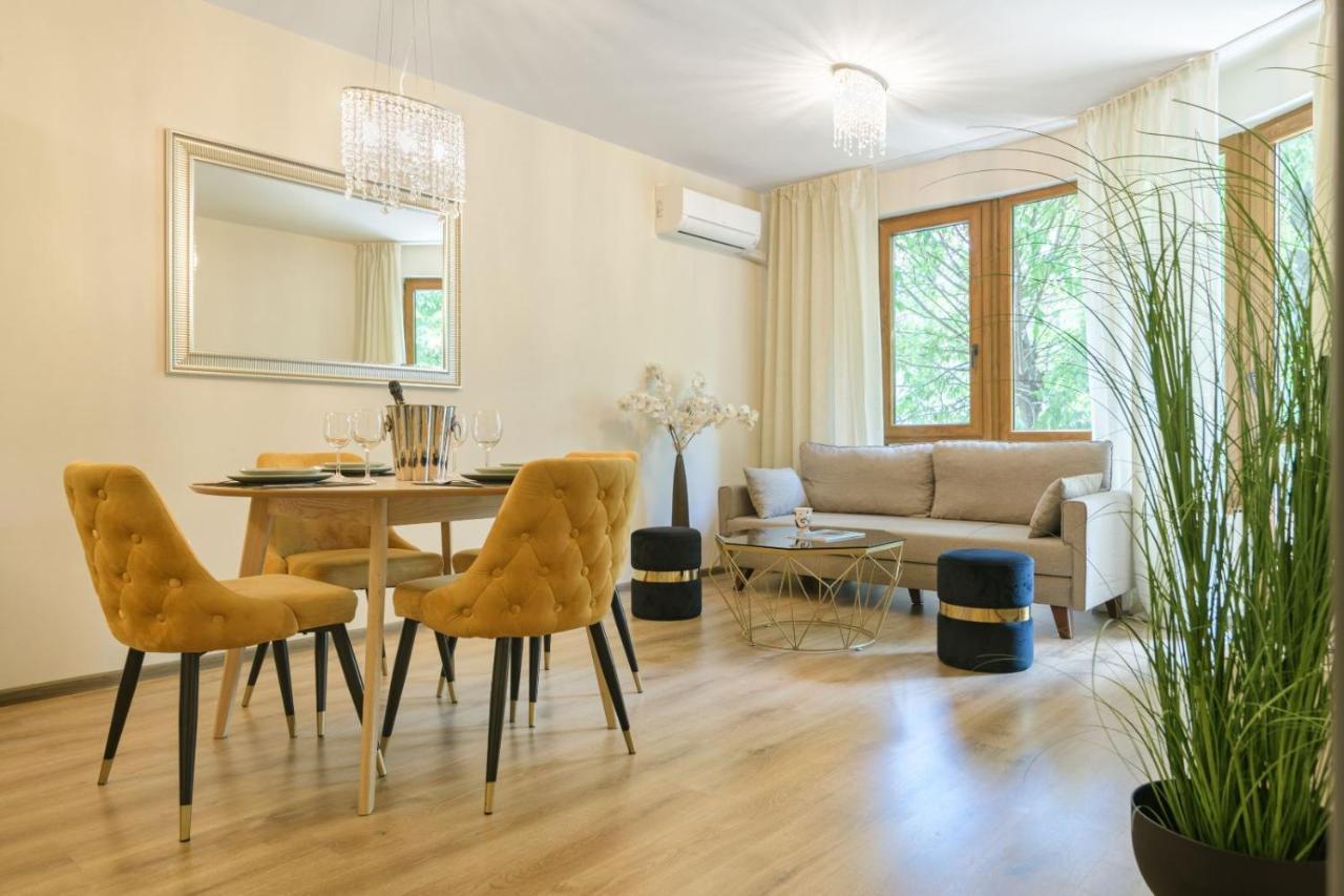 Мarelis Luxe Port Apartment Varna Exterior foto
