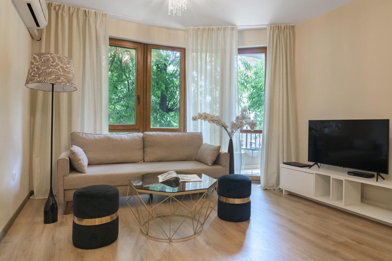 Мarelis Luxe Port Apartment Varna Exterior foto