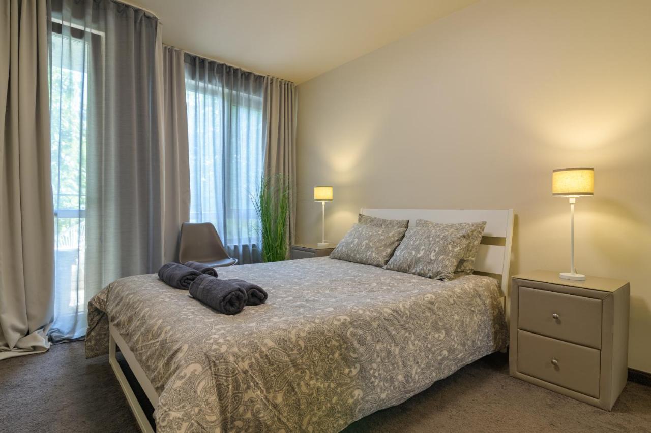 Мarelis Luxe Port Apartment Varna Exterior foto